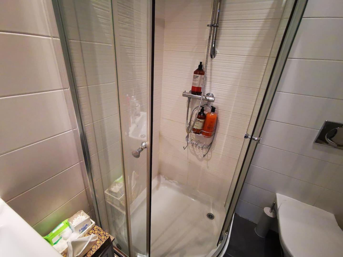 2Br Modern Luxury Loft Apartment เบลฟาสต์ ภายนอก รูปภาพ